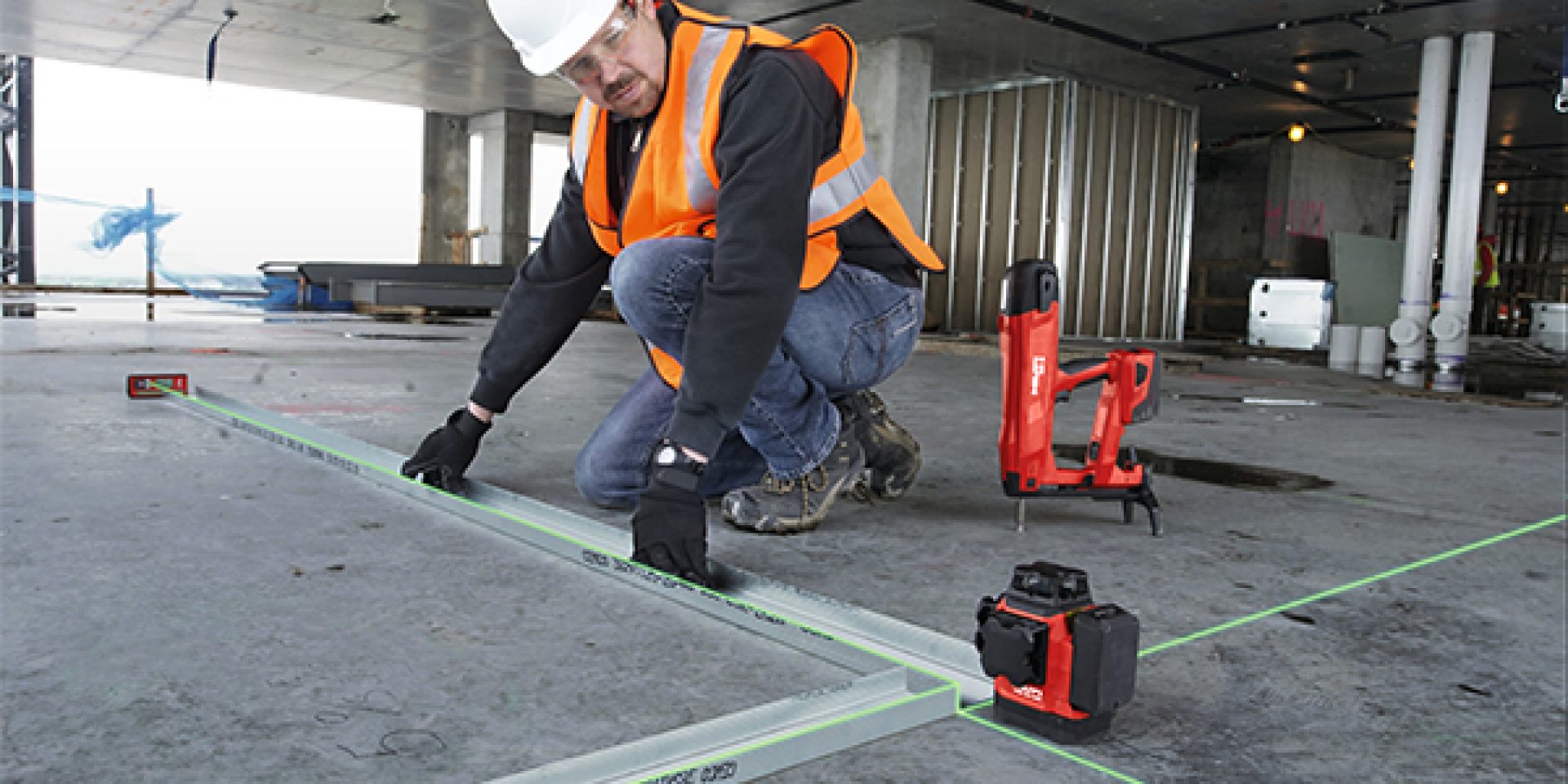 The PM 30-MG is perfectly designed for laying out drywall tracks