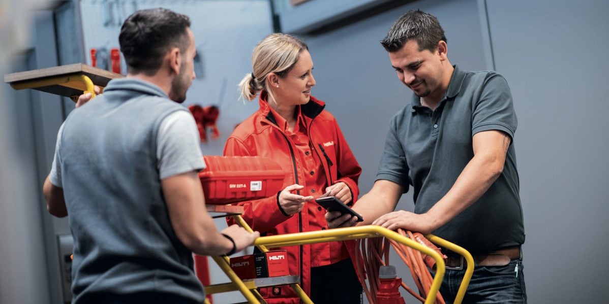 specialist, consultant, training, warehouse, warehouse manager, worker, employee, implementation