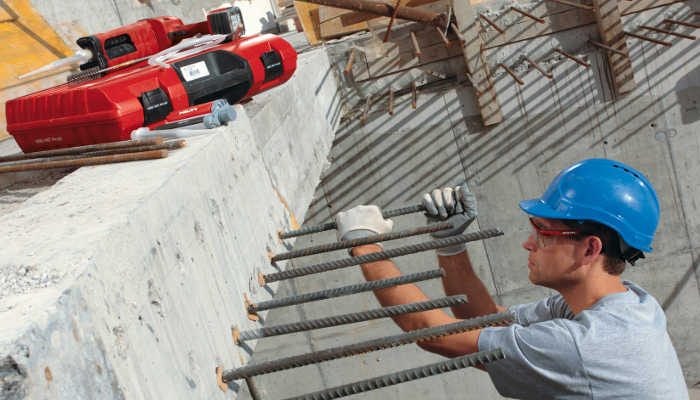 HIT-HY 150 MAX injectable adhesive mortar, ED 3500-A cordless dispenser, HIT-V Threaded anchor rod