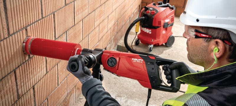 DD 150-U Установка алмазного бурения Универсальная установка алмазного бурения для ручного бурения или бурения на станине отверстий диаметром 8–162 мм в бетоне Применения 1
