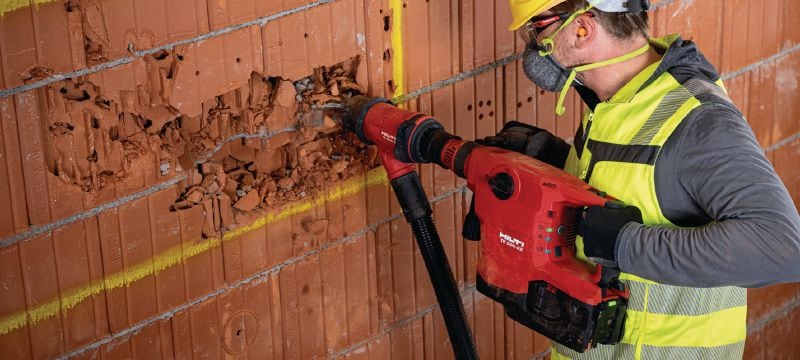 TE 500-22 SDS-Max Аккумуляторный обрубочный молоток Аккумуляторный отбойный молоток TE-Y (SDS Max) с системой активного подавления вибрации для штробления и долбления в бетоне и кирпичной кладке (платформа батарей Nuron) Применения 1